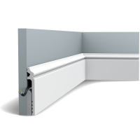 Плинтус Orac Décor SX186